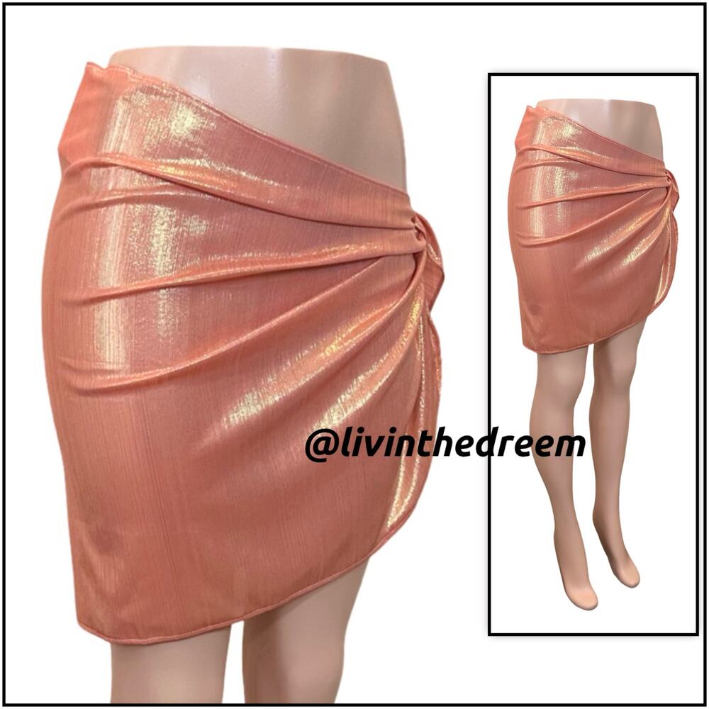 Moda Minx Shimmering Lights Short Sarong $59 - Picture 10 of 13